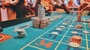 7c777 bet app প্রোমোশন পেজের আকর্ষণীয় বোনাস ও অফারের ব্যানার চিত্র